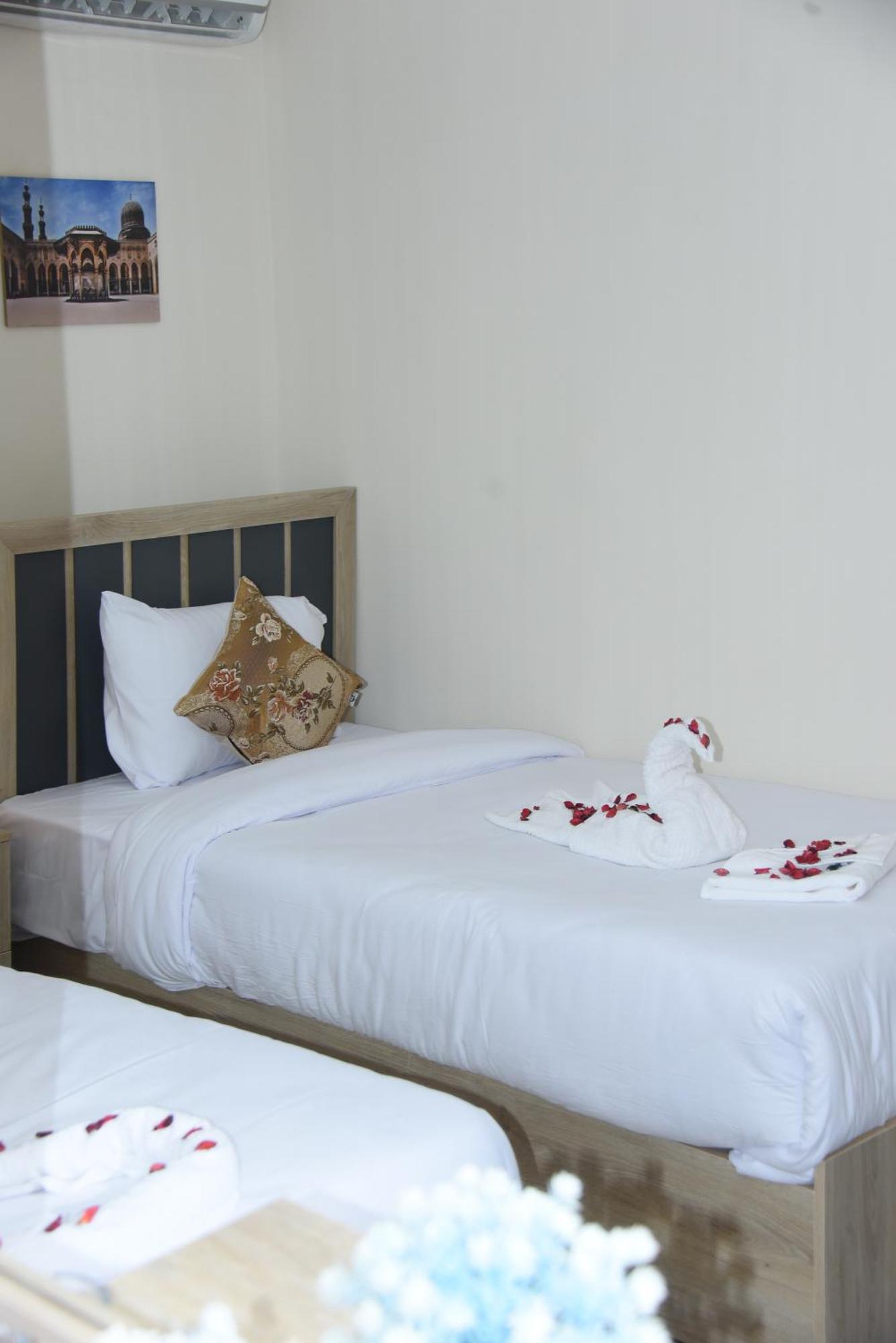 Locanda Pyramids Hotel Kafret el-Gabal Exteriör bild