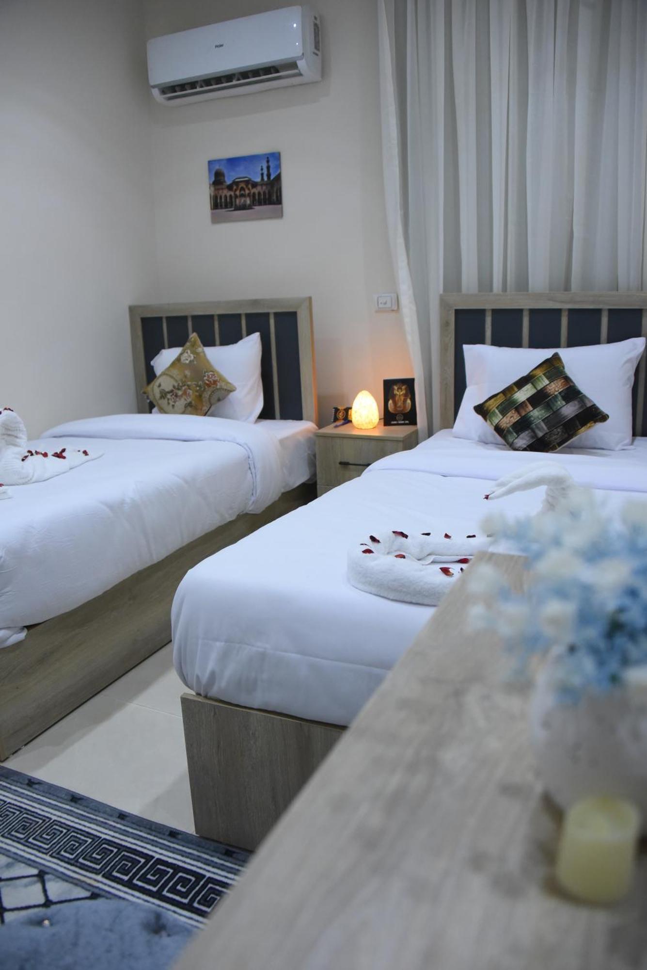 Locanda Pyramids Hotel Kafret el-Gabal Exteriör bild