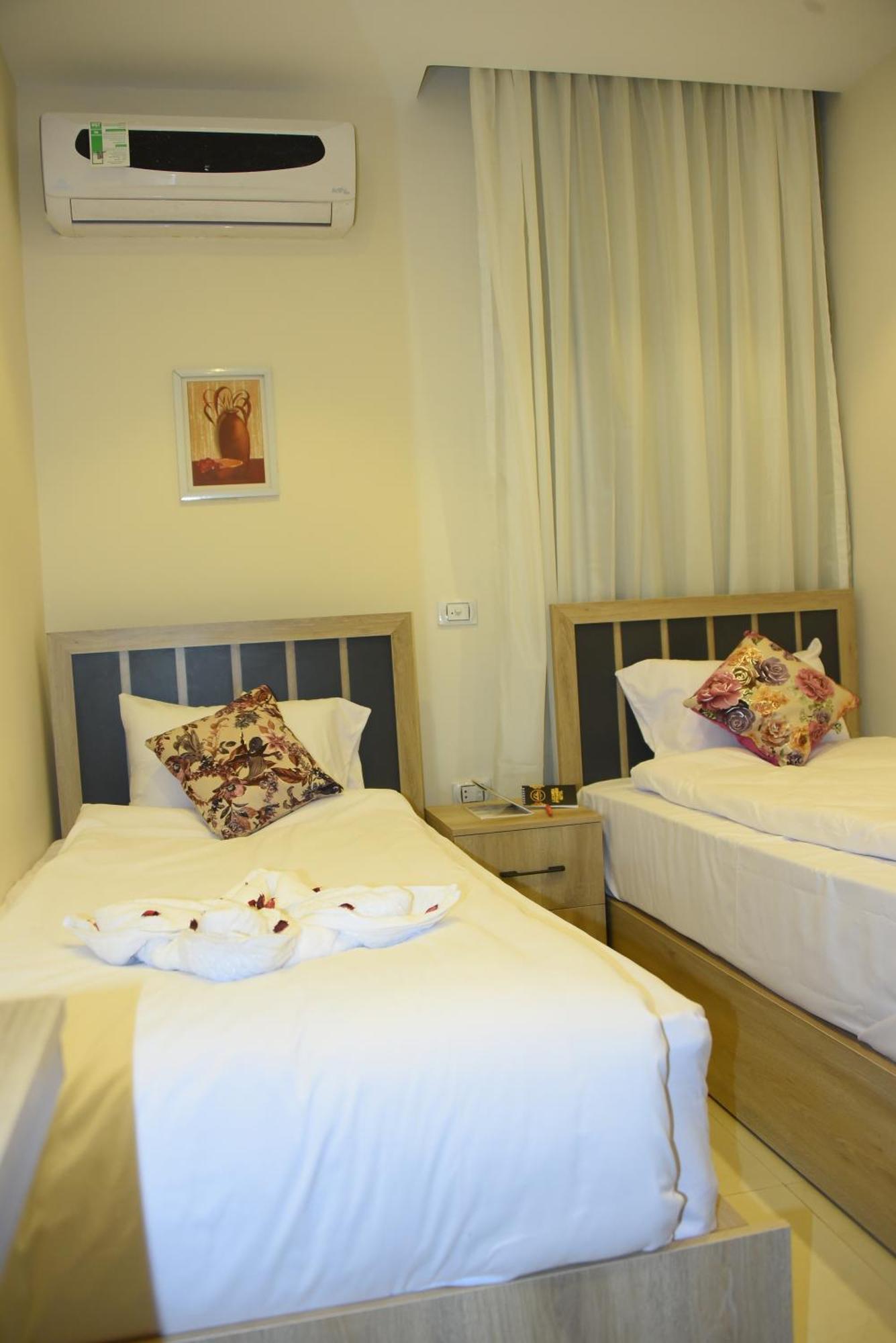 Locanda Pyramids Hotel Kafret el-Gabal Exteriör bild